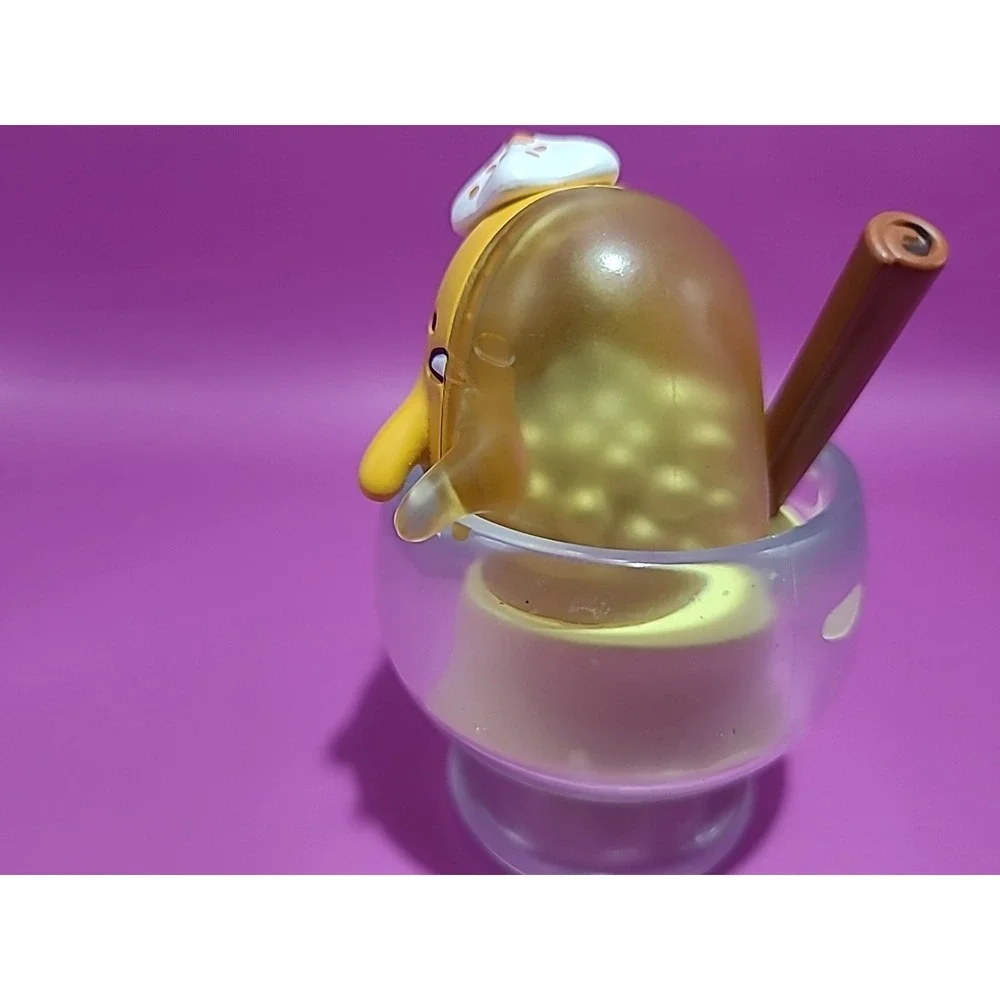 Mighty Jaxx Kandy X Sanrio Characters, Snowy Dreams (RARE -‎ Gudetama)